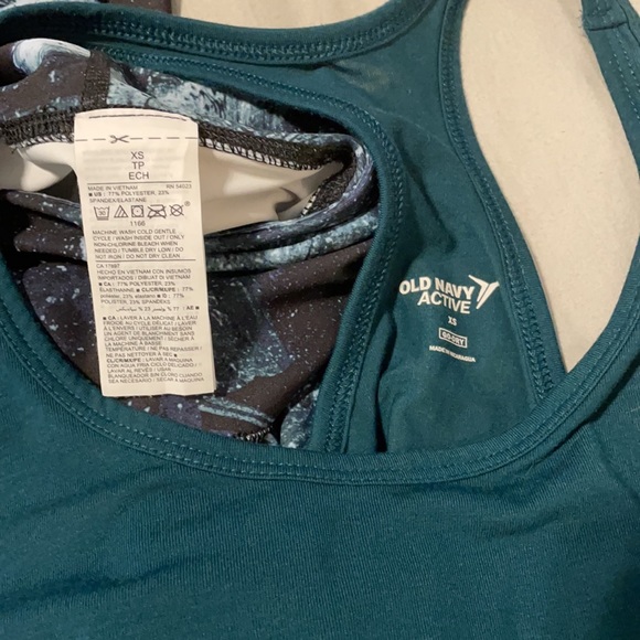 Old Navy Active bundle - Picture 6 of 6